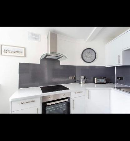 Driftwood Luxury Apartment Lyme Regis Dış mekan fotoğraf