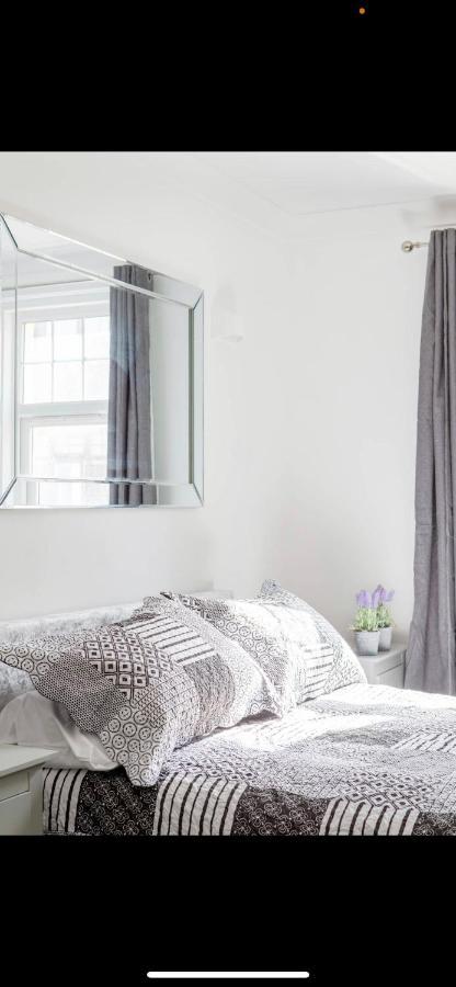 Driftwood Luxury Apartment Lyme Regis Dış mekan fotoğraf