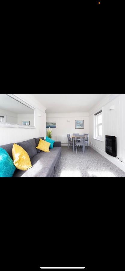 Driftwood Luxury Apartment Lyme Regis Dış mekan fotoğraf