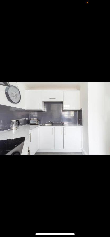 Driftwood Luxury Apartment Lyme Regis Dış mekan fotoğraf